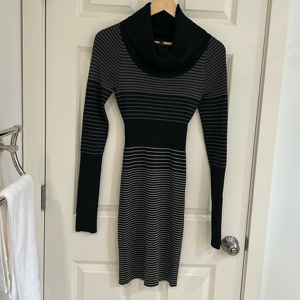 Vintage BCBG bodycon dress (2009 collection)